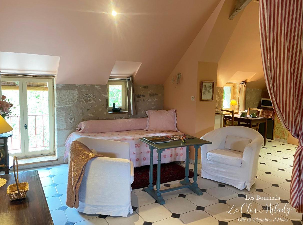 Chambres D'Hotes Les Bournais - Le Clos Milady L'Ile-Bouchard Eksteriør billede