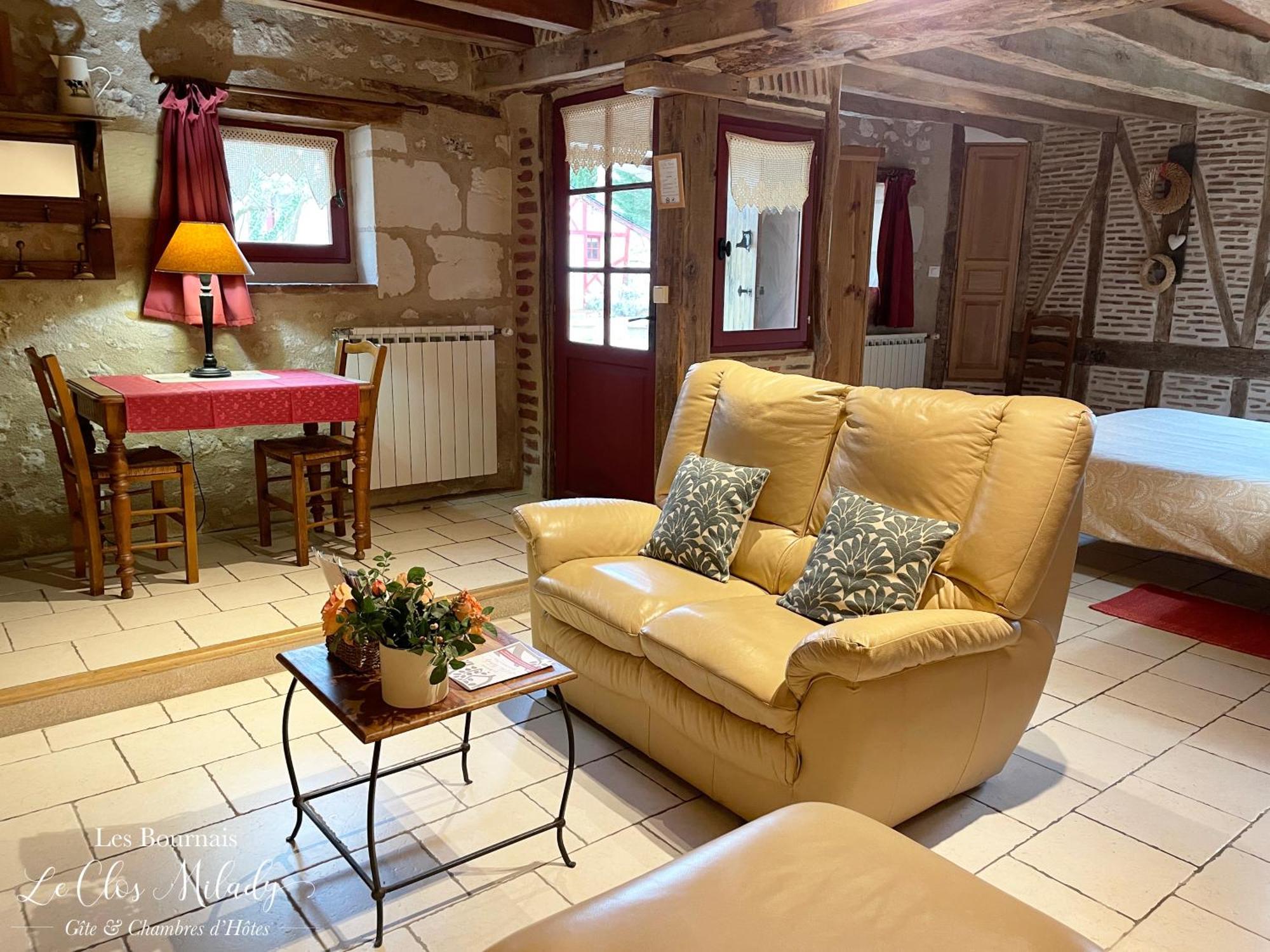 Chambres D'Hotes Les Bournais - Le Clos Milady L'Ile-Bouchard Eksteriør billede
